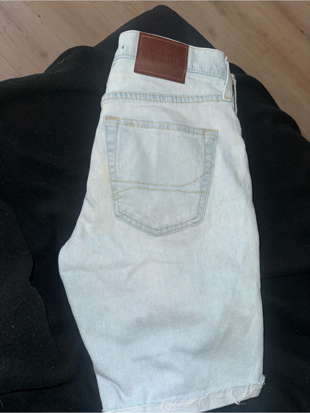 Hollister Light Wash women’s Denim Shorts